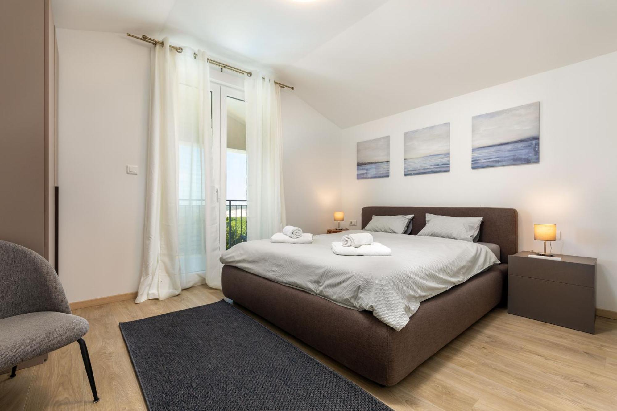 Diminici Villas エクステリア 写真